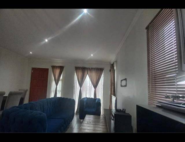 3 BEDROOM HOUSE FOR SALE IN HEIDEDAL